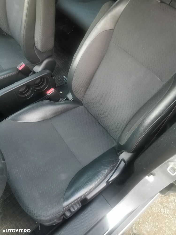 Honda CR-V 2.0i S - 5