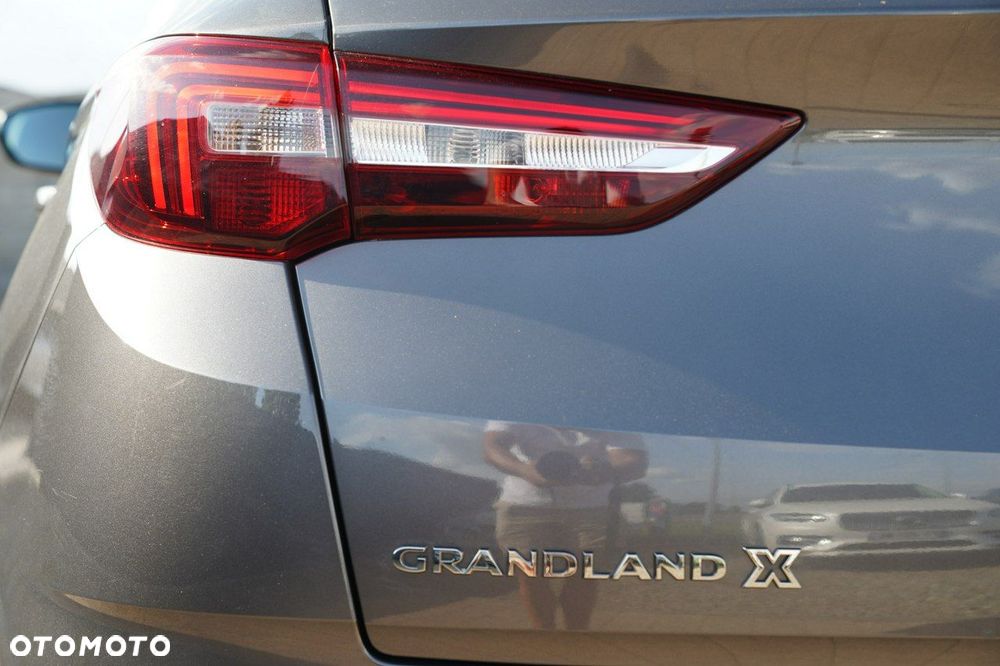 Opel Grandland X - 12