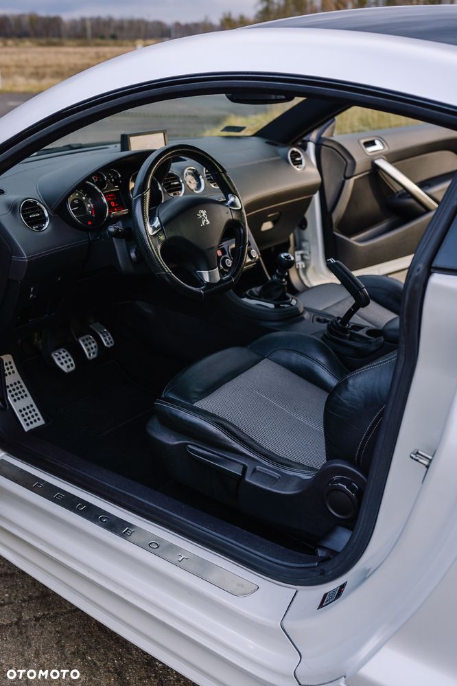 Peugeot RCZ 1.6 THP - 7