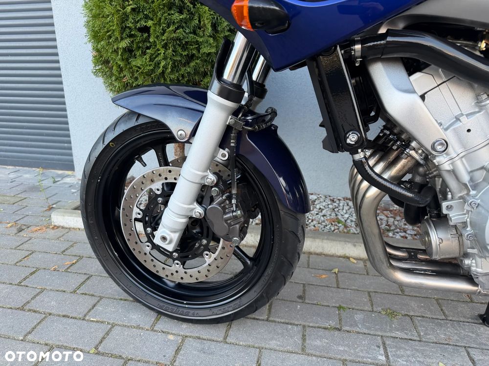 Yamaha FZ - 39