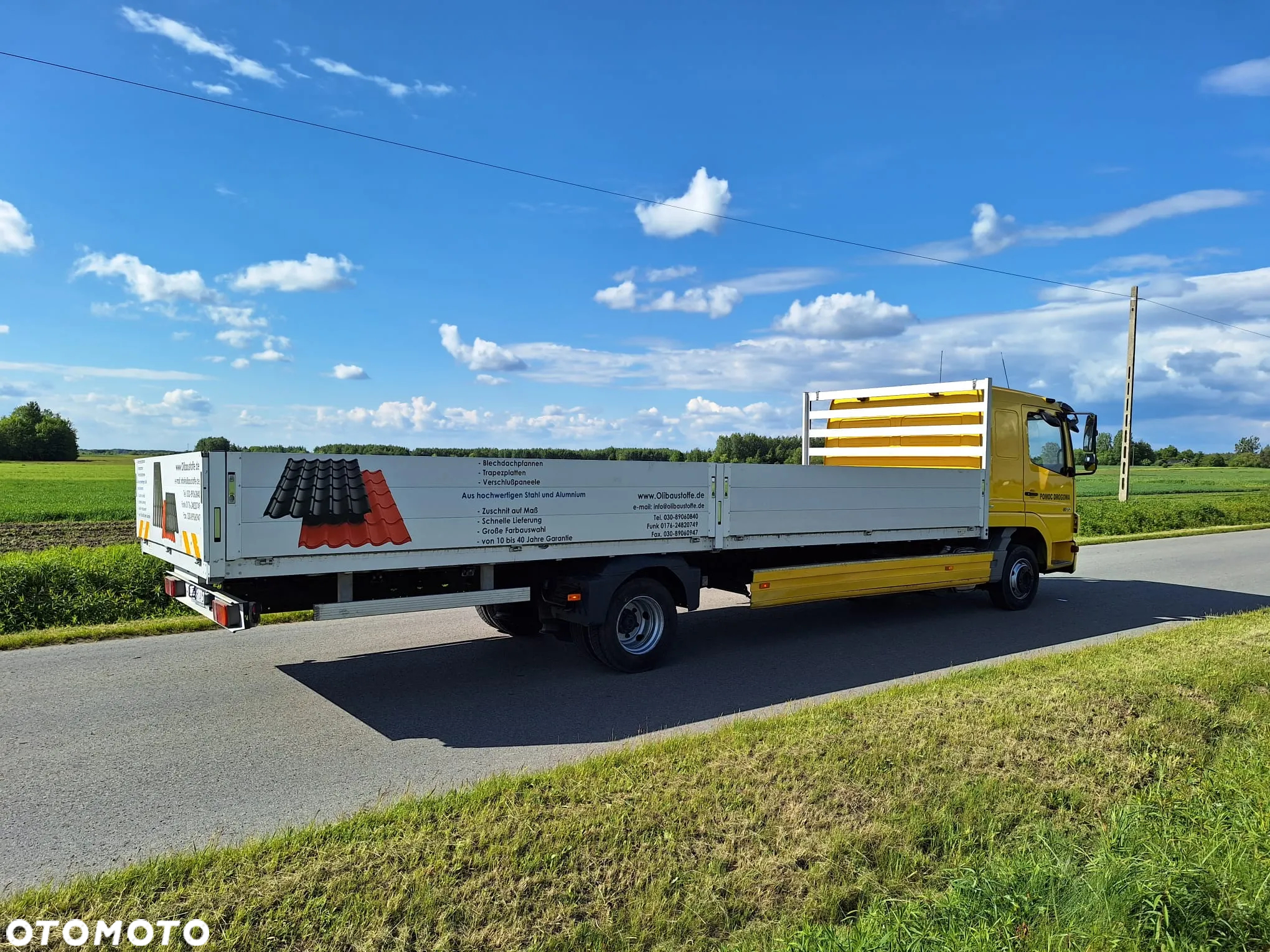 Mercedes-Benz 822 - 4