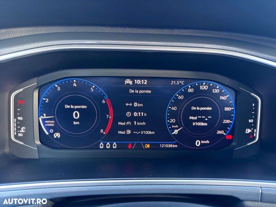 Volkswagen T-Roc - 19