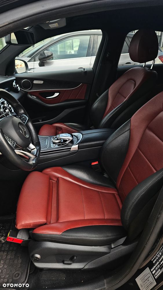 Mercedes-Benz GLC - 9