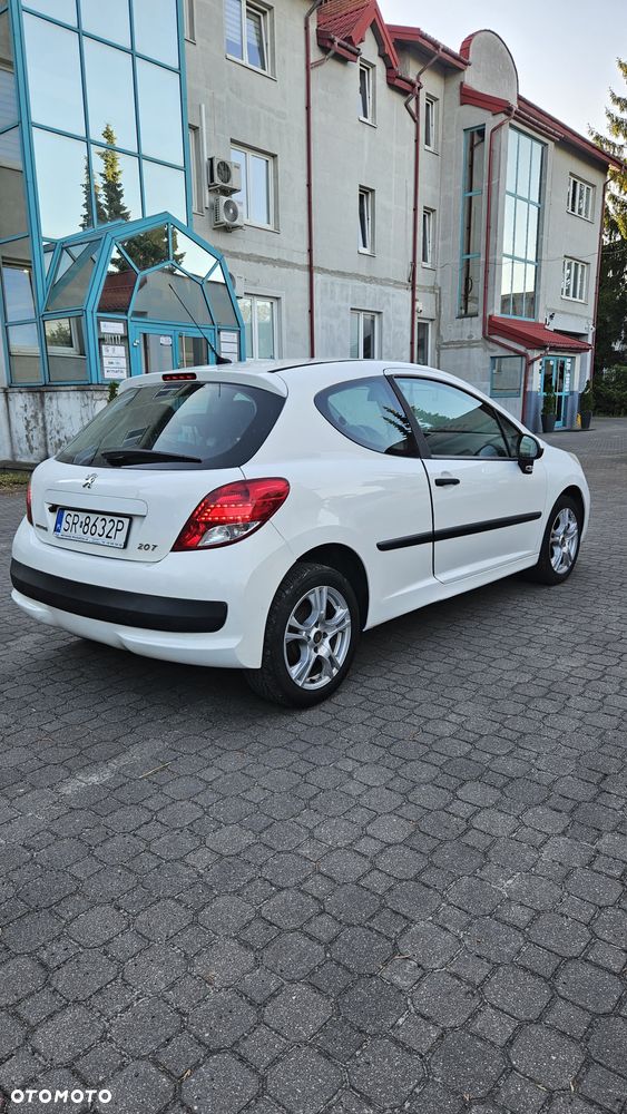 Peugeot 207 - 5