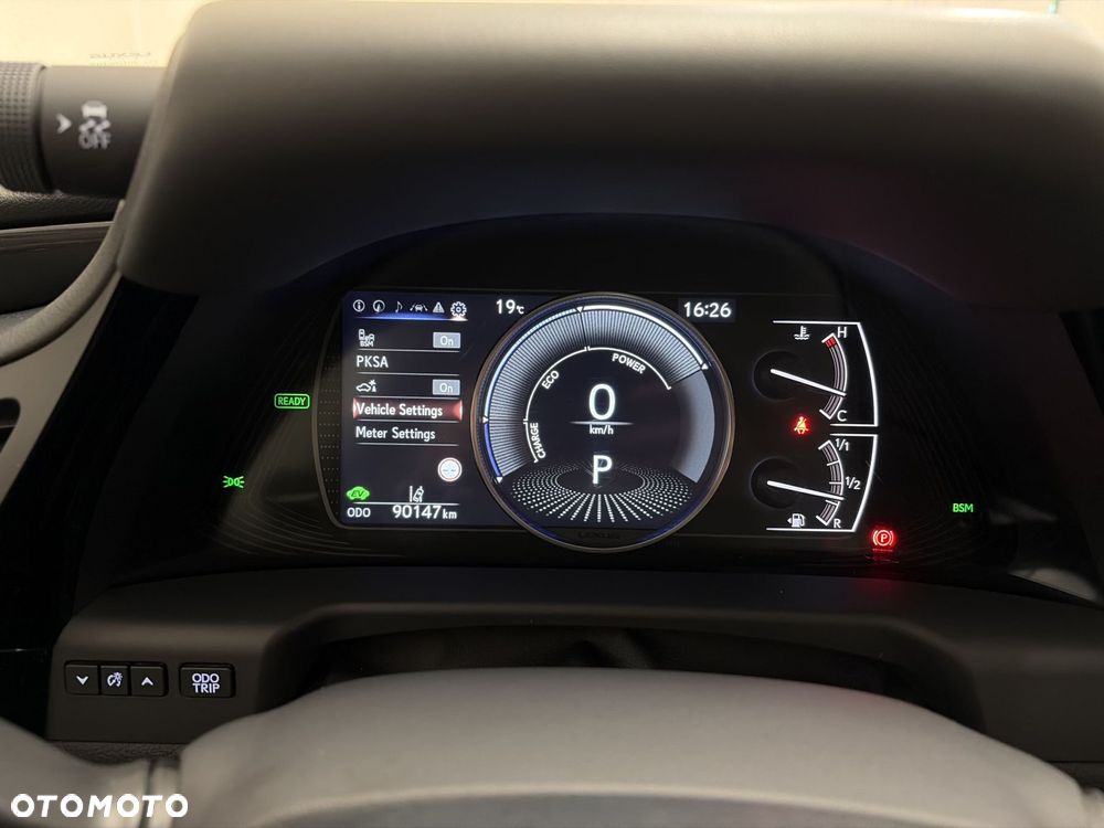 Lexus ES 300h Business Edition - 22