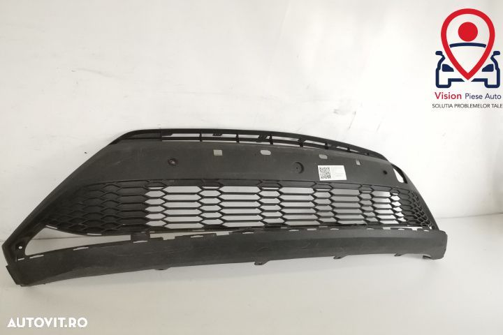 Grila Centrala Inferioara Fata Cu Senzori Originala In Stare Buna Toyo - 2