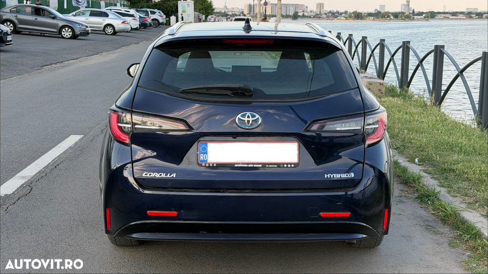 Toyota Corolla - 16