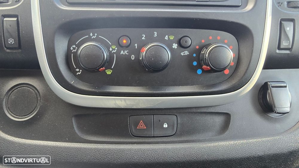 Renault Trafic 1.6 dCi L1H2 1.2T SS - 21