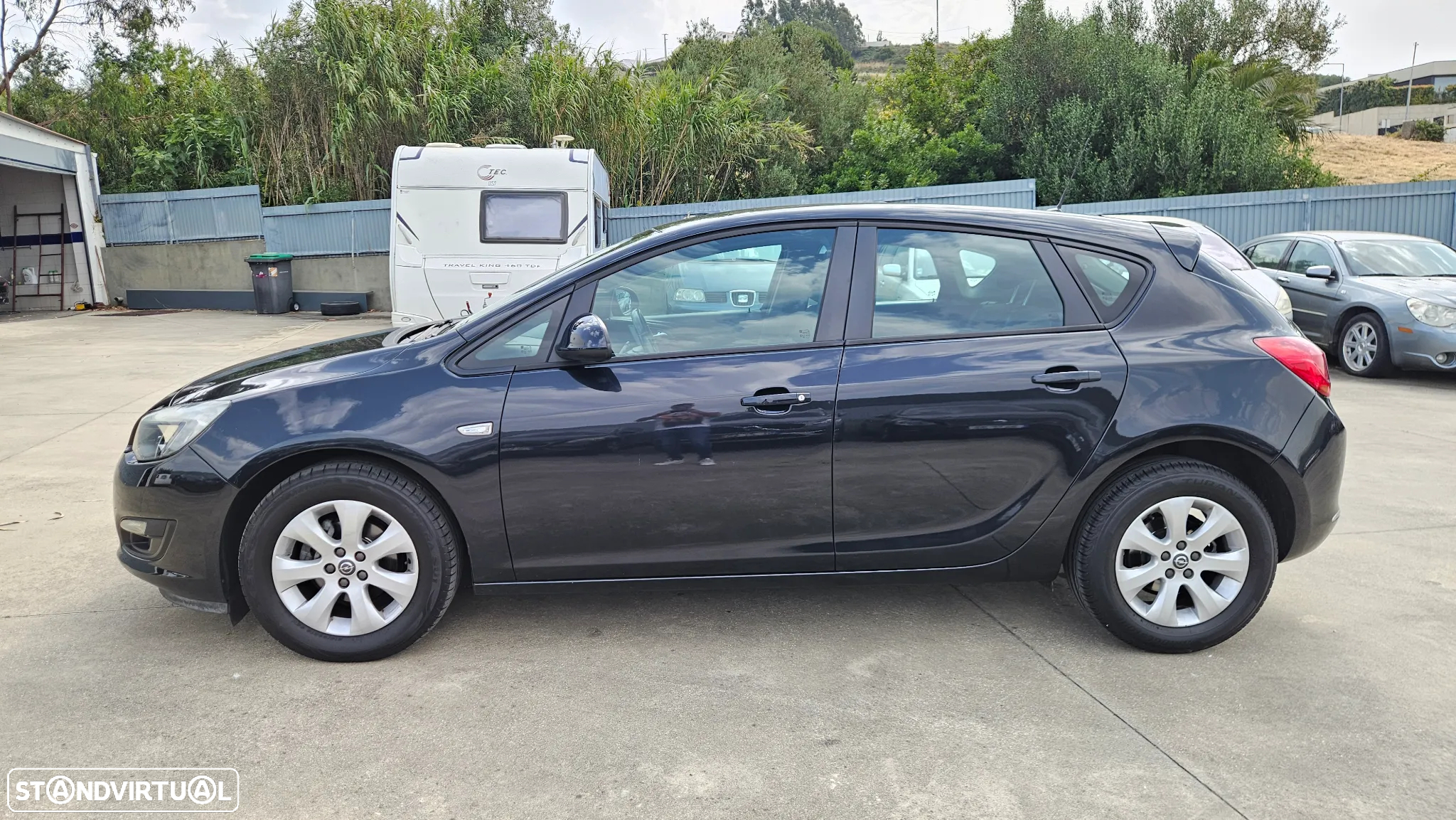 Opel Astra 1.3 CDTi Executive - 8
