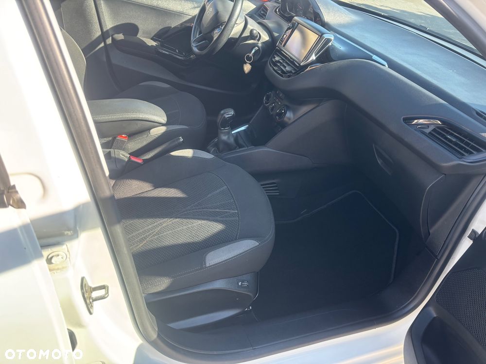 Peugeot 208 1.4 HDi Access - 20
