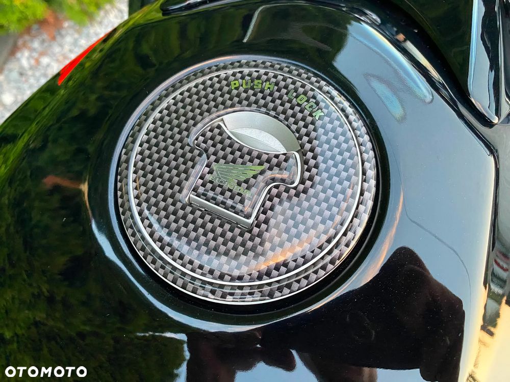 Honda CBR - 21