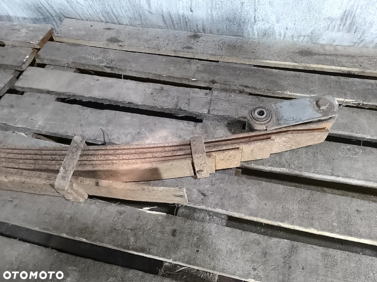RESOR TYŁ DAEWOO LUBLIN 2.4 TD - 5