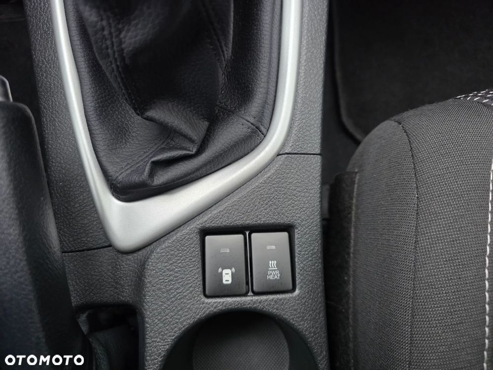 Toyota Auris 1.6 Valvematic START Edition - 34