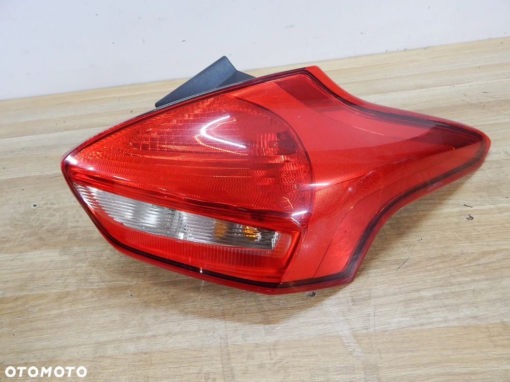 Lampa tył tylna Ford Focus MK3 10-18 Lift HTB Led Łuków części - 3