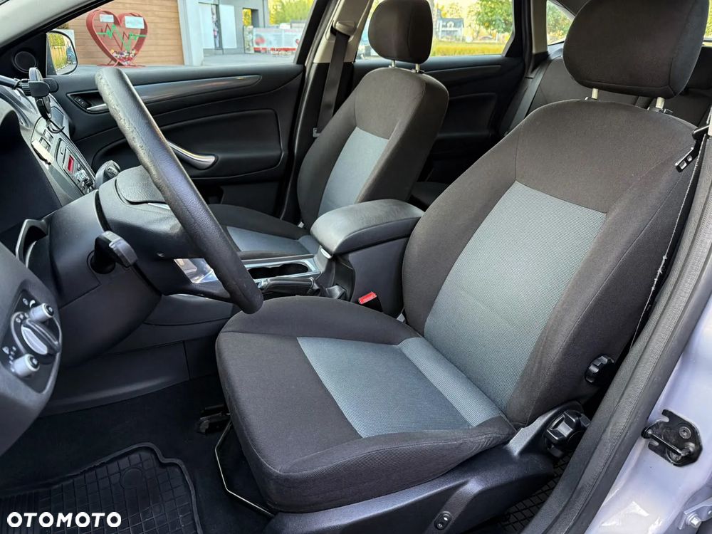 Ford Mondeo 2.0 Trend / Trend+ - 5