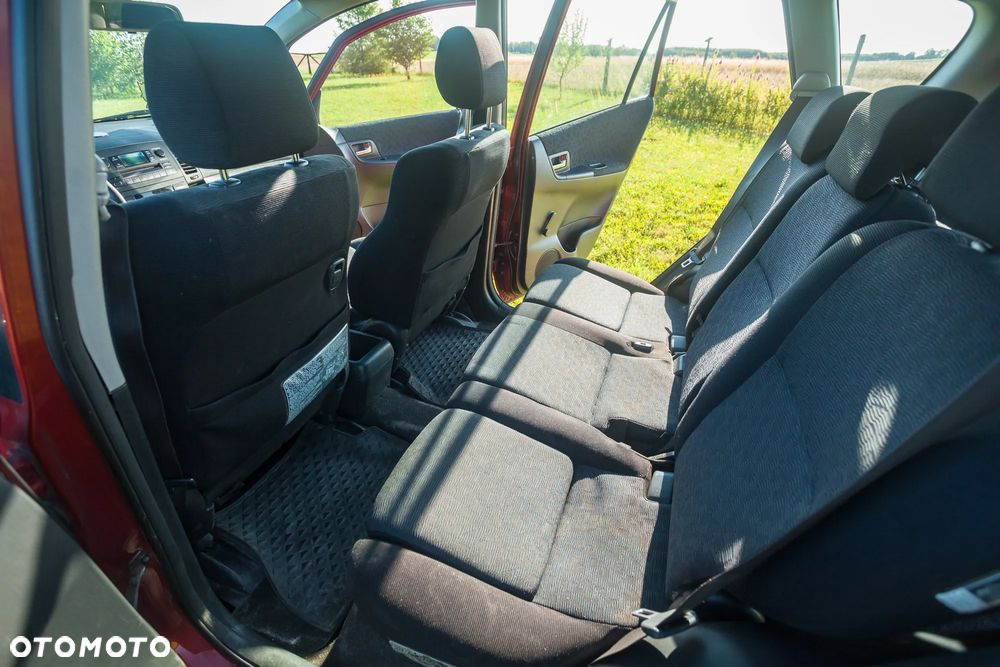 Toyota Corolla Verso 1.6 Terra - 11
