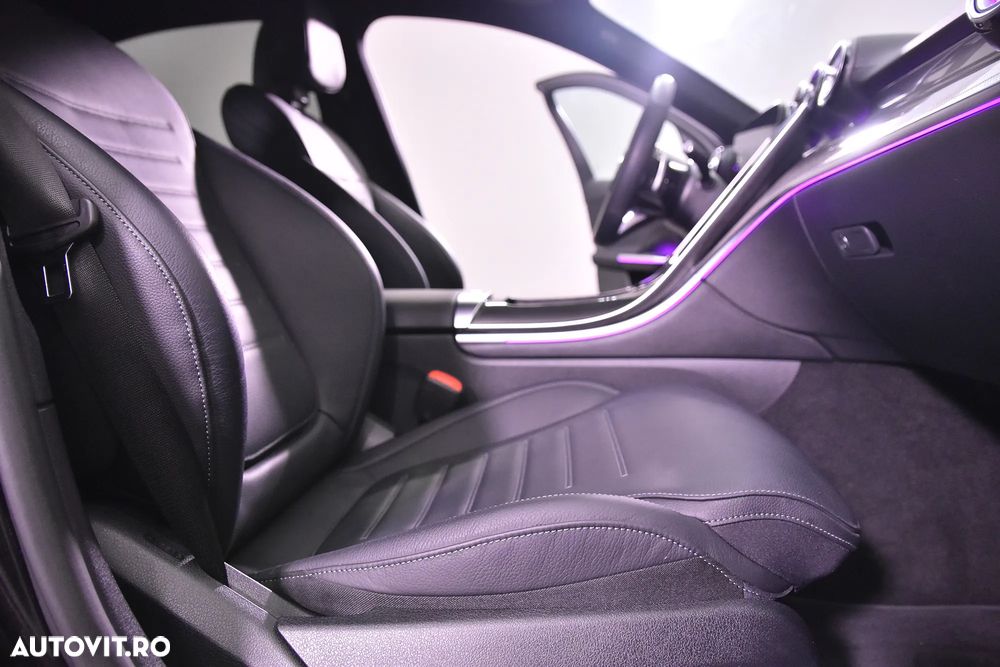 Mercedes-Benz C 300 d MHEV 4MATIC - 12