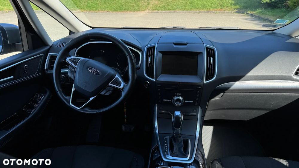Ford S-Max 2.0 TDCi 4WD Titanium PowerShift - 12