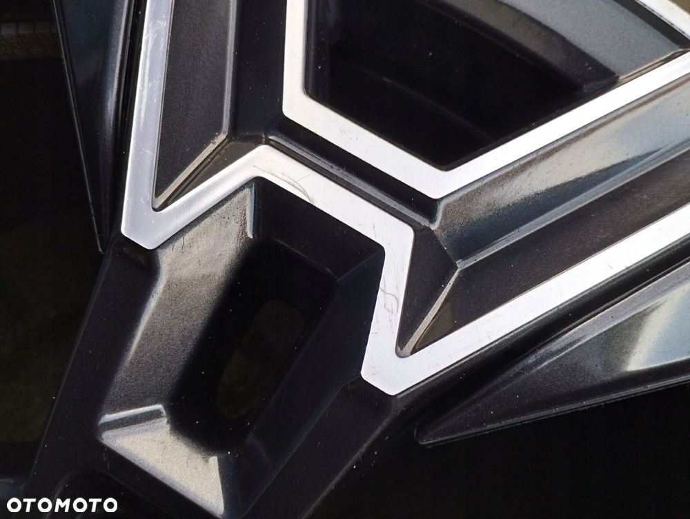 felga 8,5j 20 et28 bmw 5 i5 g60 m-pakiet 5a324e8 - 3