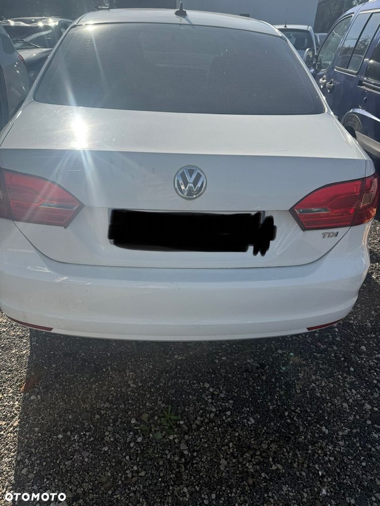 VW JETTA 10-18  PRÓG BŁOTNIK TYLNY PRAWY LUB LEWY 5C6 - 2