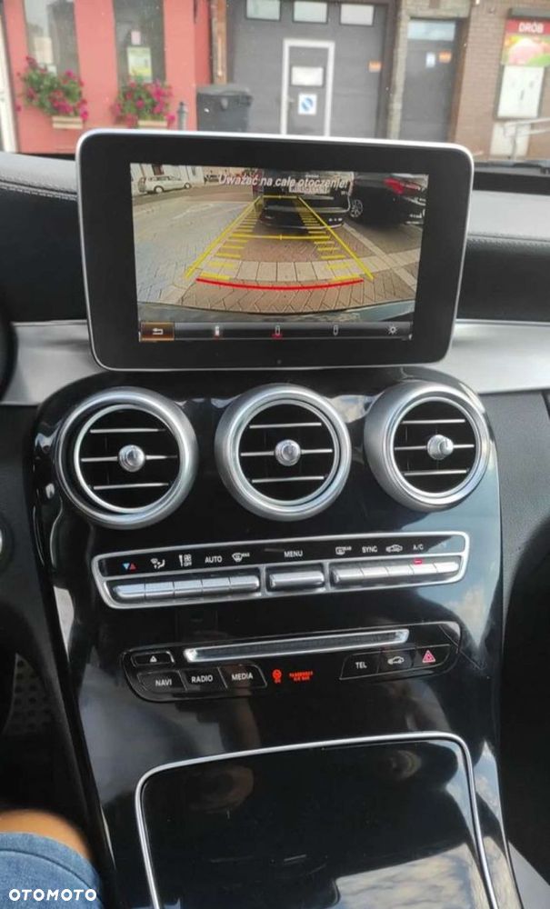 Mercedes-Benz Klasa C 220 d 4Matic 7G-TRONIC AMG Line - 11