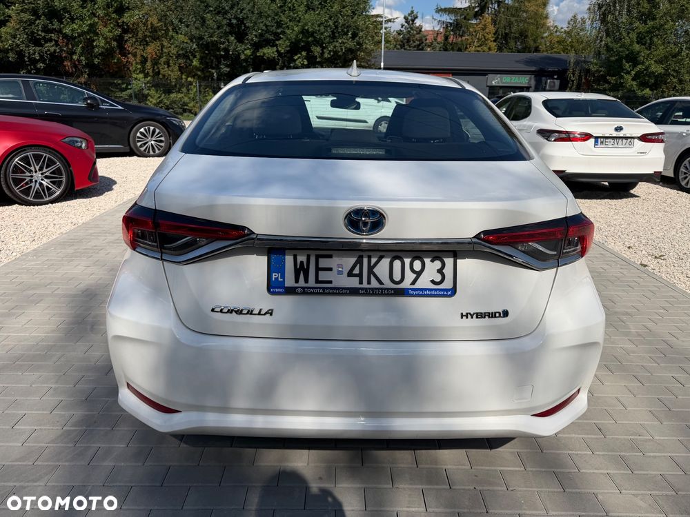 Toyota Corolla 1.8 Hybrid Comfort - 8