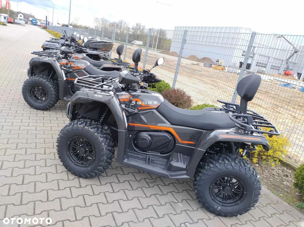 CFMoto CForce - 12