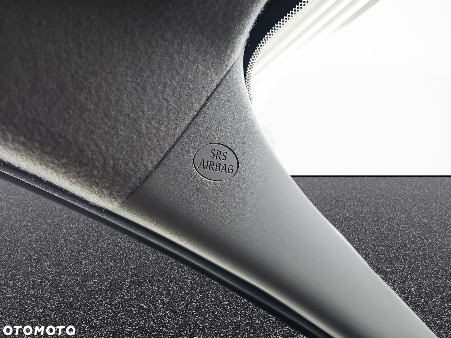 Toyota Yaris - 7