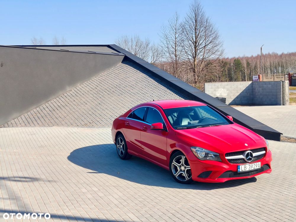 Mercedes-Benz CLA 250 7G-DCT - 7