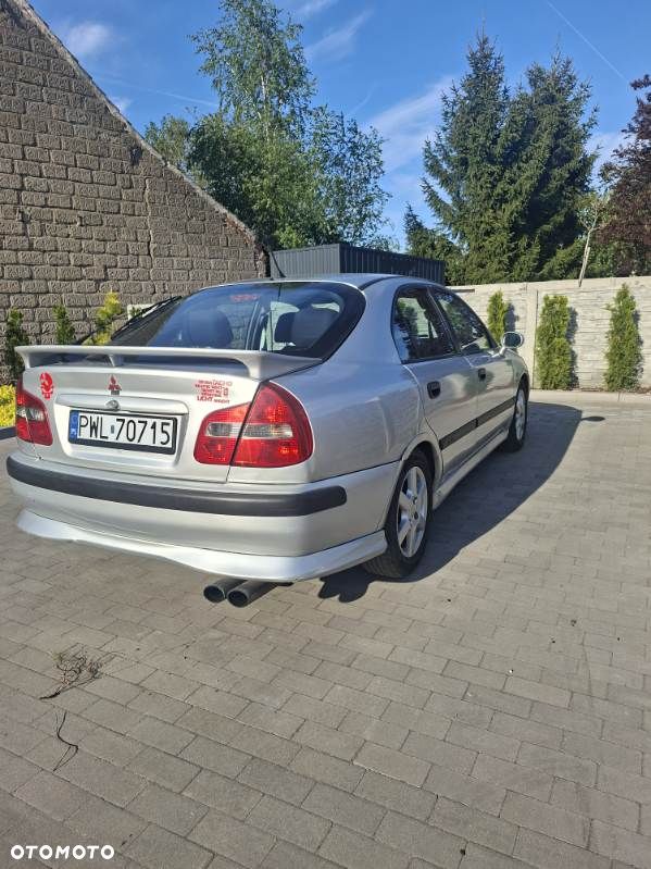 Mitsubishi Carisma 1.8 GDI Comfort - 10