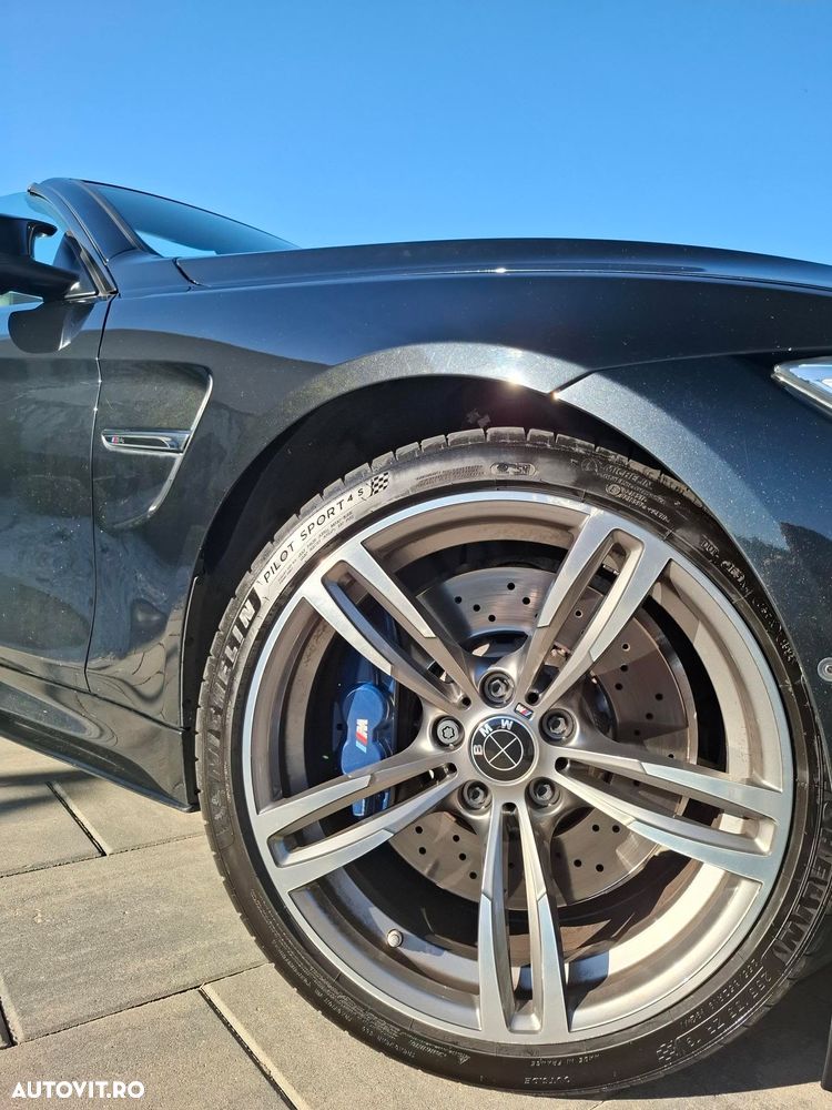 BMW M4 - 35