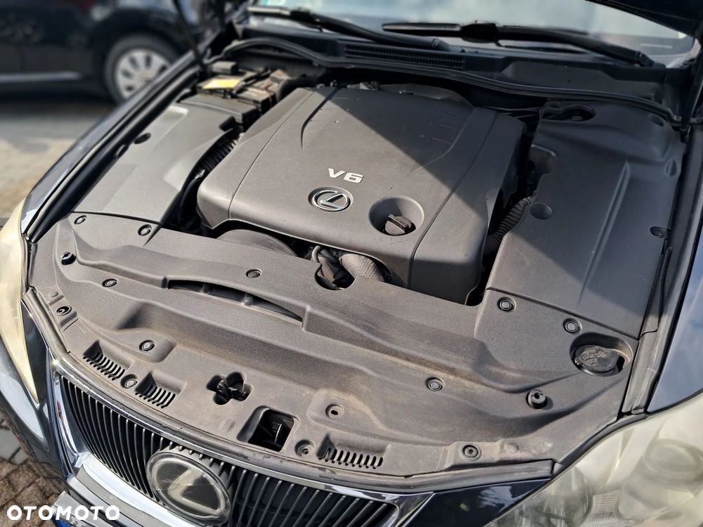Lexus IS 250 Prestige - 12