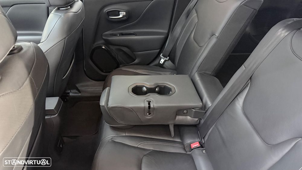 Jeep Renegade 1.4 MultiAir Opening Edition S&S - 23