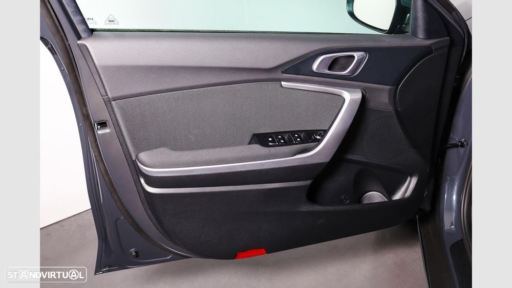 Kia XCeed 1.0 T-GDI Dynamic - 7