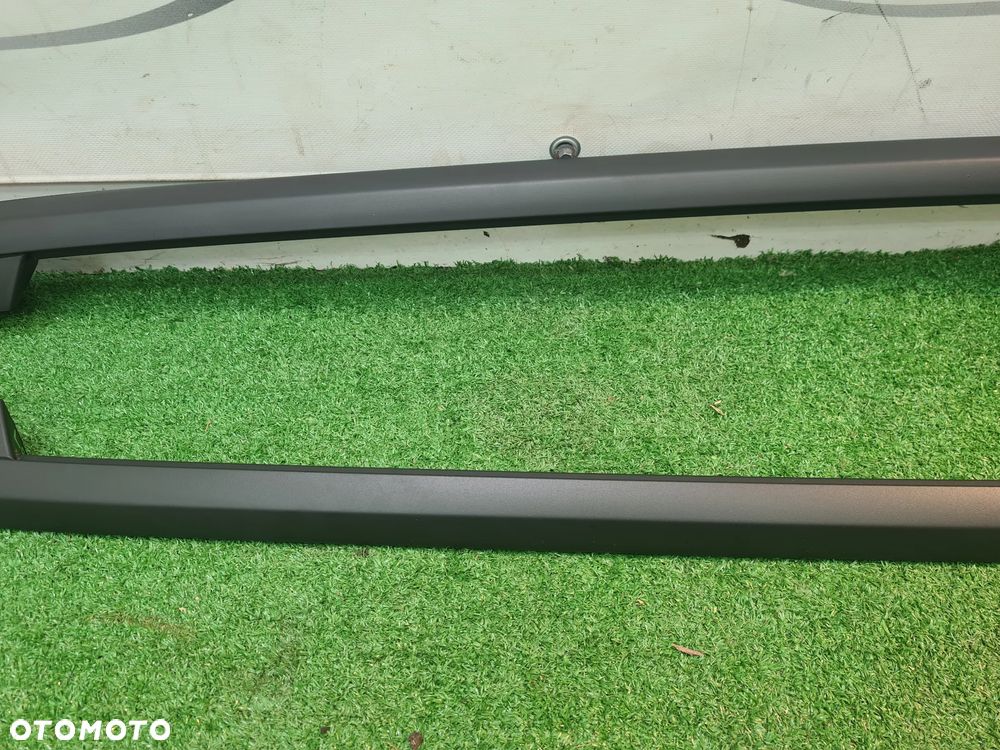SKODA KAROQ RELING DACHOWY CZARNY POŁYSK KOMPLET 575860026 575860025