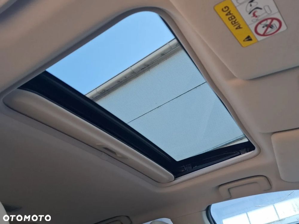 Mitsubishi Outlander 2.0 Instyle SDA 4WD CVT - 24