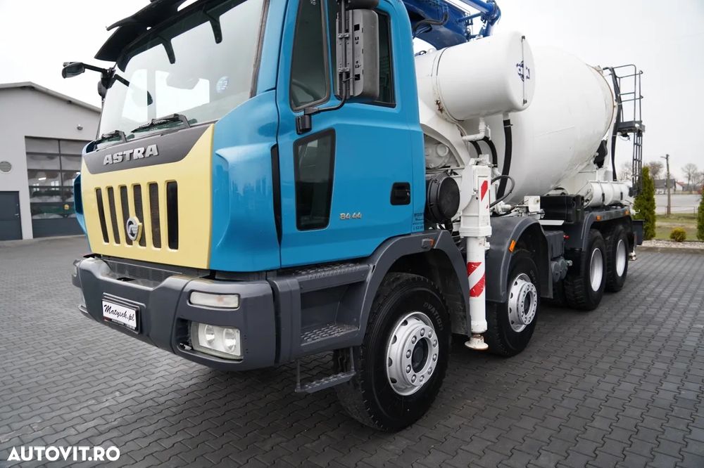 Astra VEICOLI 84 44 / POMPA BETONIERĂ / 8X4 / BETONIERĂ 9 M3 + POMPA CIFA MAGNUM MK 28.4 L / RADIOCOMANDĂ / TEST UDT NOU - 9