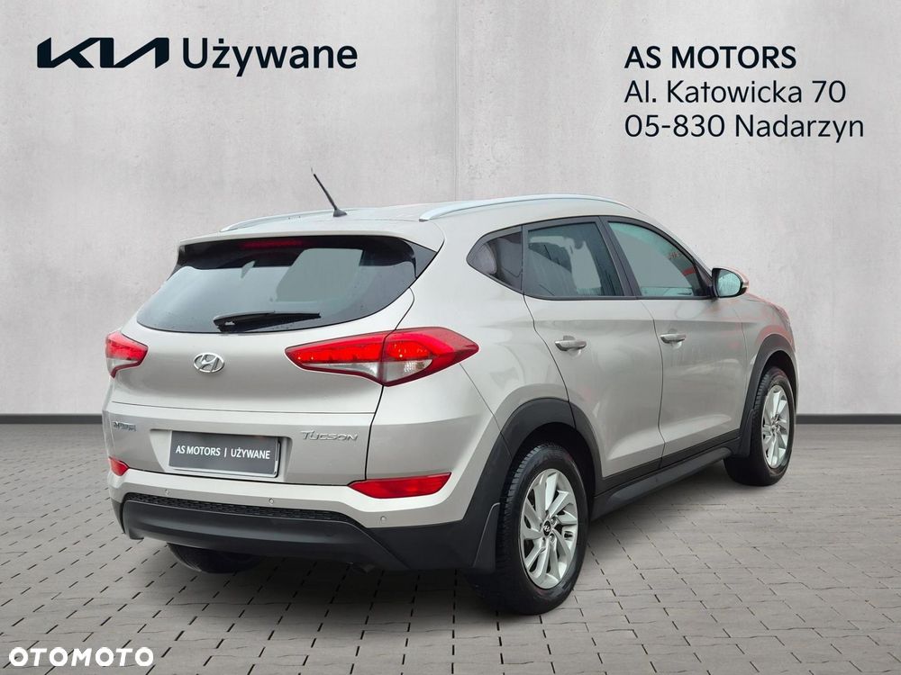 Hyundai Tucson 1.7 CRDI BlueDrive Comfort 2WD - 6
