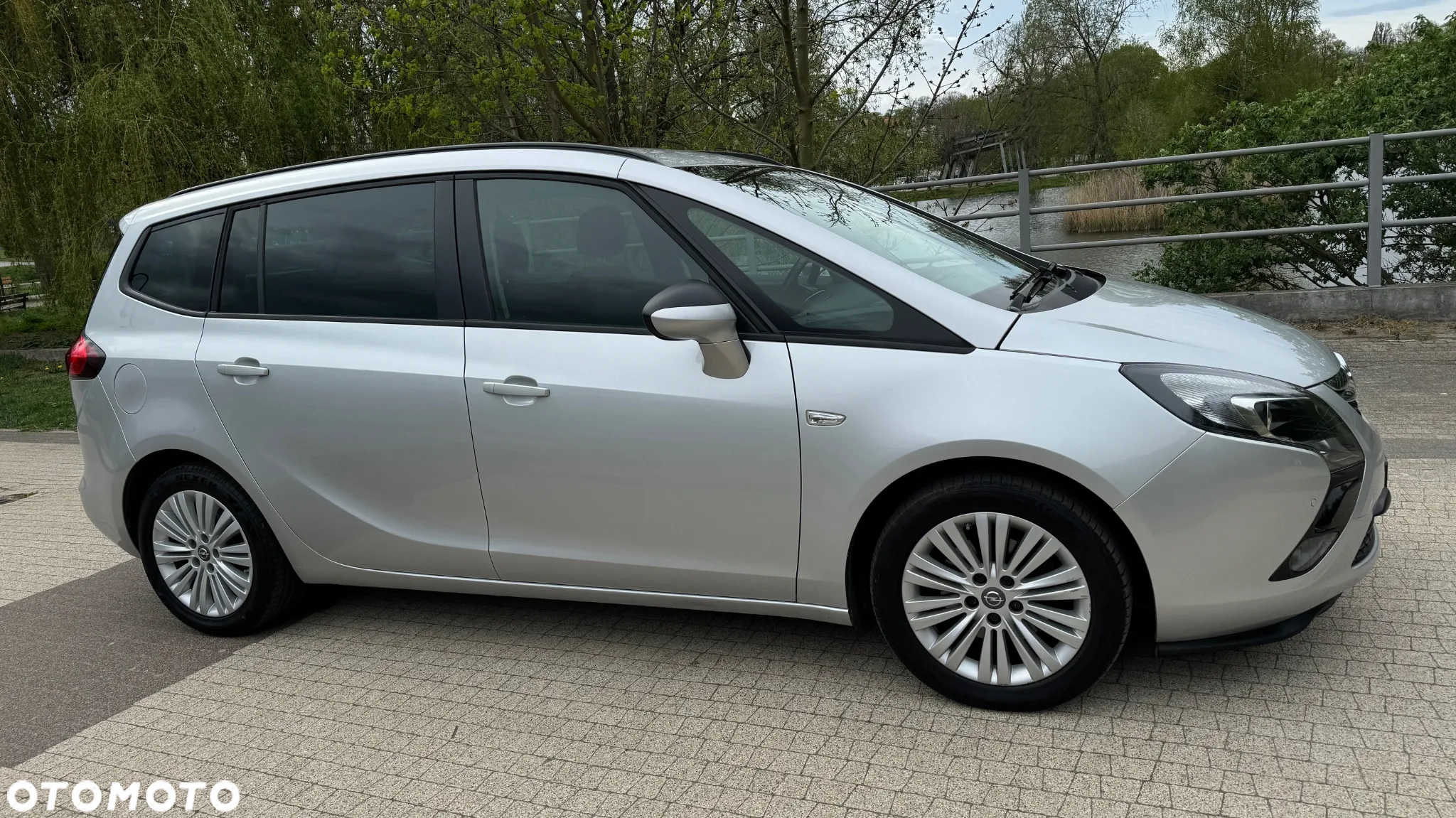Opel Zafira - 9