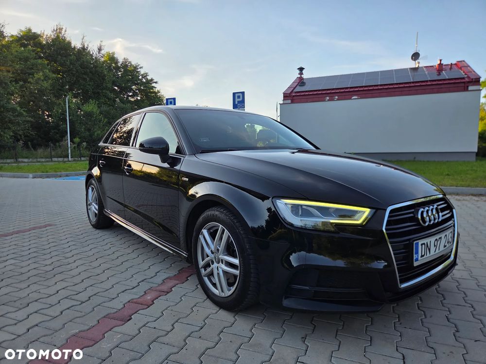 Audi A3 Sportback 40 TFSI Quattro Sport S tronic - 1