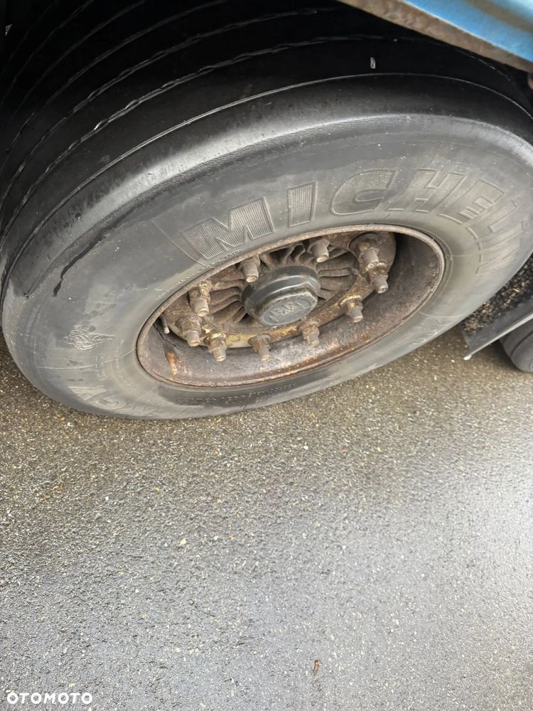 Kögel 2017 STANDARD z Niemiec podnoszona oś / PALECIARA /  STAN BARDZO DOBRY / OD PIERWSZEGO WŁAŚCICIELA / SKRZYNIA NA PALETY / TOP - 19