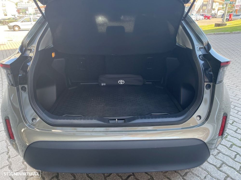 Toyota Yaris Cross 1.5 HDF Comfort Plus - 10