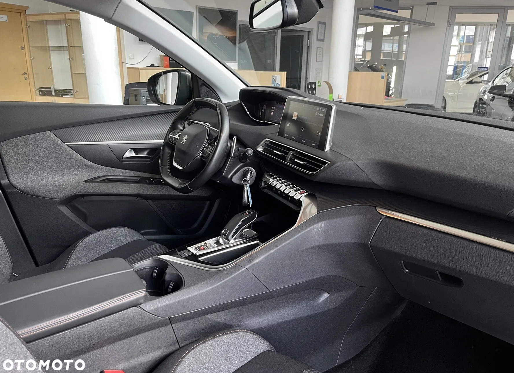 Peugeot 3008 1.2 PureTech Allure S&S EAT6 - 21