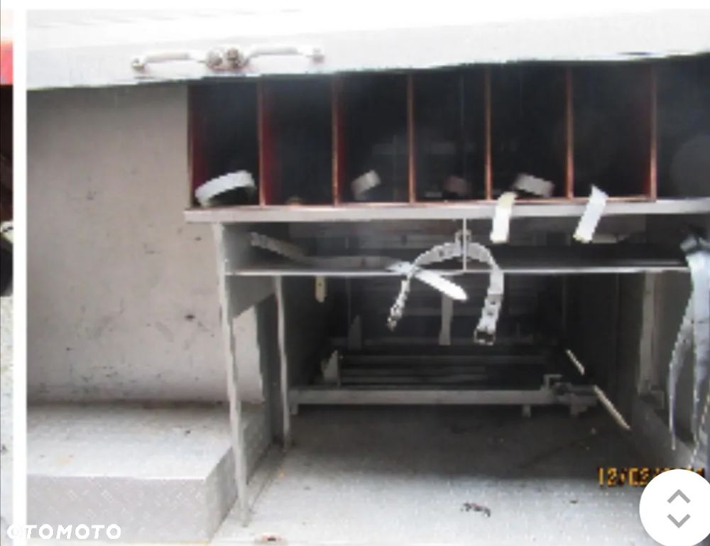 Mercedes-Benz 709 - 15