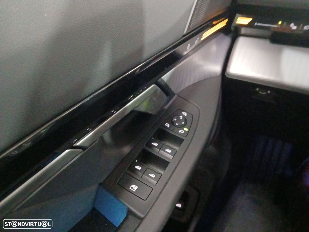 BMW 520 d Pack Desportivo M - 20