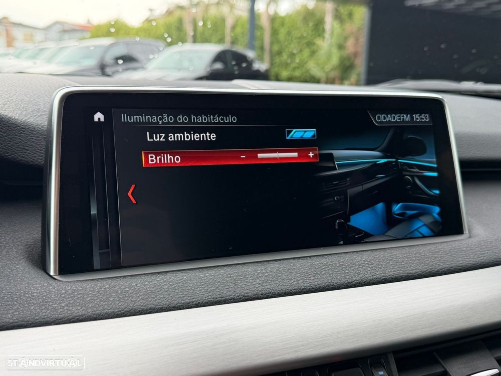 BMW X5 25 d sDrive Comfort 7L - 41
