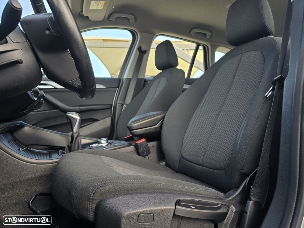 BMW X1 25 e xDrive xLine - 44