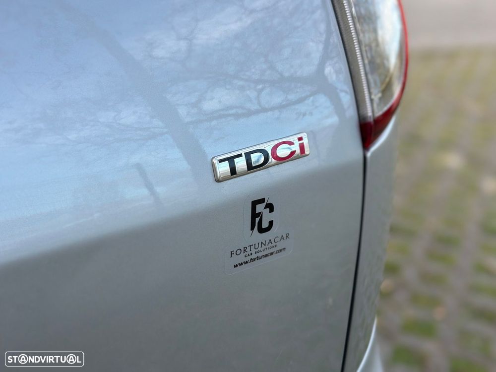 Ford Focus SW 1.6 TDCi Ambiente - 12