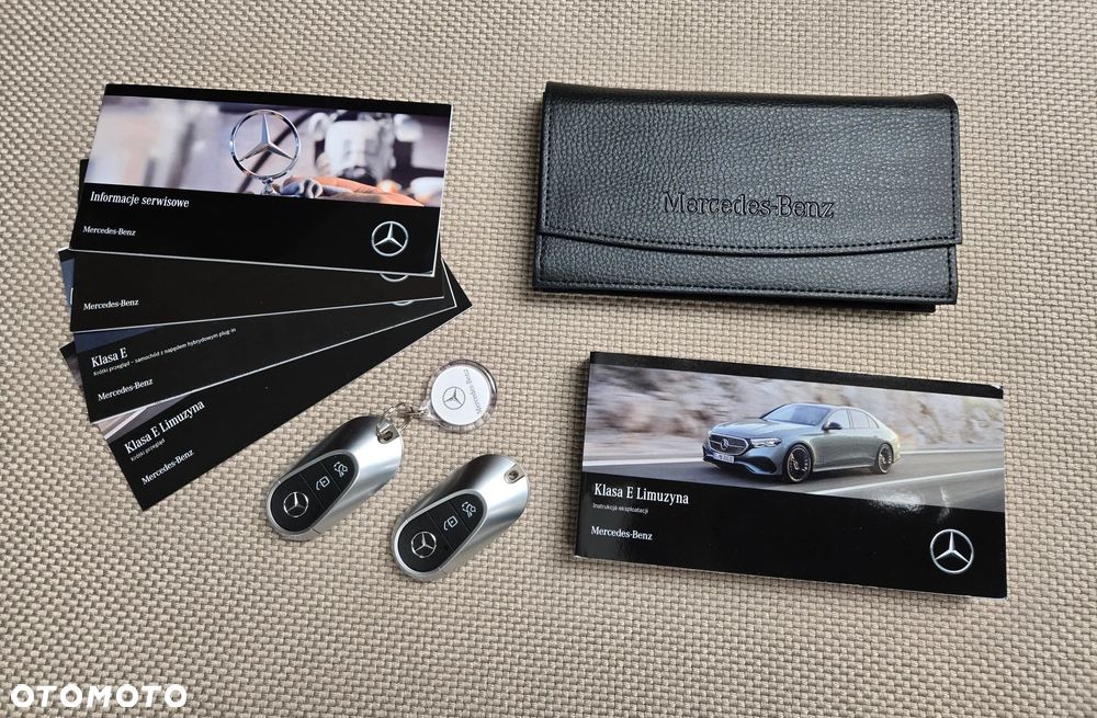 Mercedes-Benz Klasa E 300 Avantgarde - 31