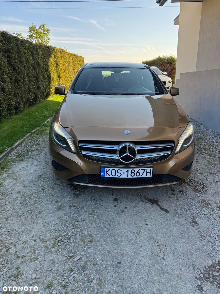 Mercedes-Benz Klasa A 180 (BlueEFFICIENCY) 7G-DCT - 1